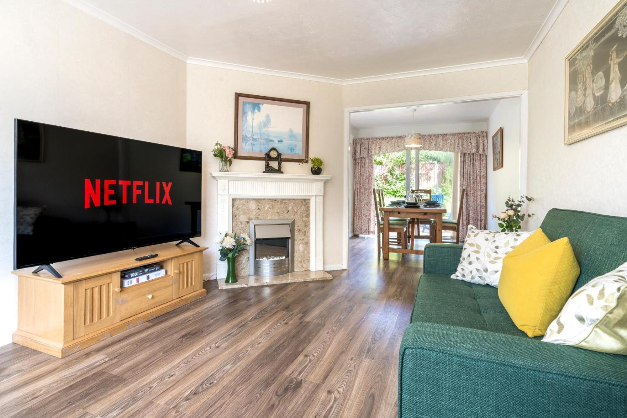 Leicester Oadby 4 Bed Home, 8 Guests, Park 5 Cars מראה חיצוני תמונה