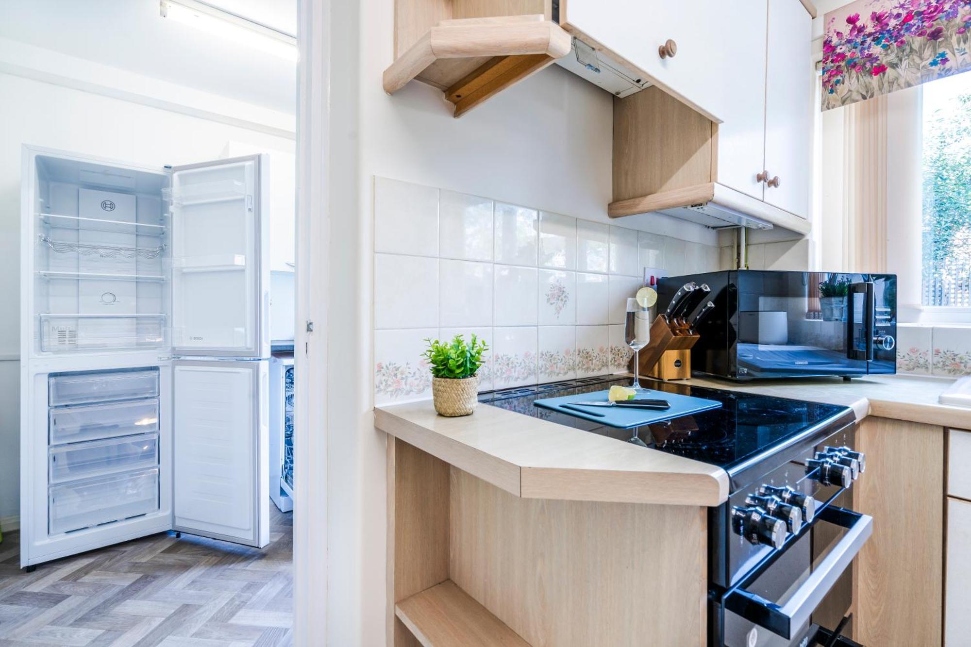 Leicester Oadby 4 Bed Home, 8 Guests, Park 5 Cars מראה חיצוני תמונה